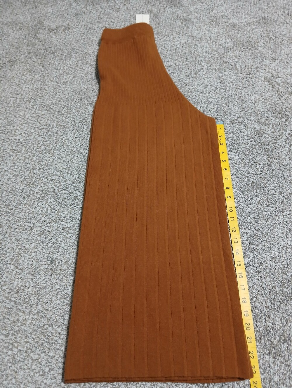 In Bloom Straight-Leg Ribbed Jeans in Rust - Picture 14 of 14